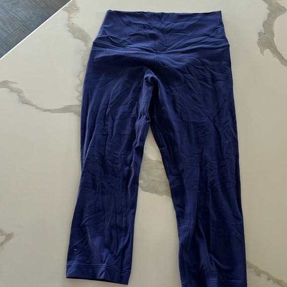 Lulu lemon workout clothes (price includes all items) - Picture 10 of 16